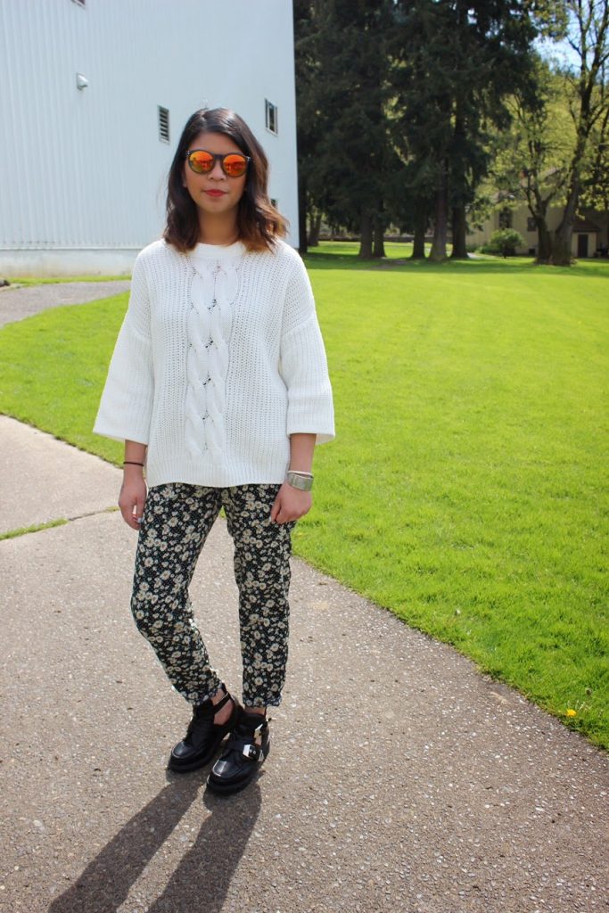 white sweater, hm, mirrored sunglasses, forever 21, floral printed pants, ross dress for less, cut out booties, go jane, oversized coat, yoshimi bag, aztec print clutch, portland bloggers, pdx blogger, fashion blogger, spring 2015, the ptown girls, ootd, spring outfit inspiration white sweater, hm, mirrored sunglasses, forever 21, floral printed pants, ross dress for less, cut out booties, go jane, oversized coat, yoshimi bag, aztec print clutch, portland bloggers, pdx blogger, fashion blogger, spring 2015, the ptown girls, ootd, spring outfit inspiration